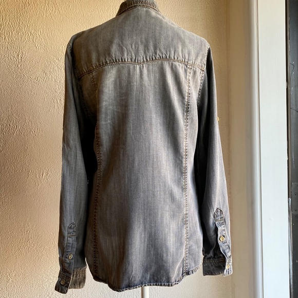 Cloth & Stone grey fitted button down shirt Size M *NEVER WORN* - Picture 4 of 11